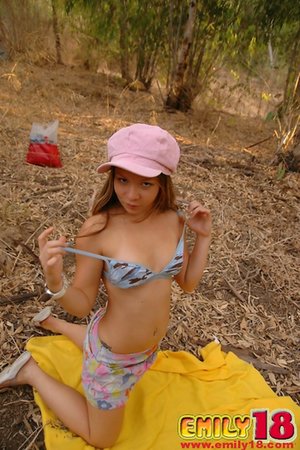 Emily 18 invite you to explore free xxx photos featuring Emily 18 showing well-done form