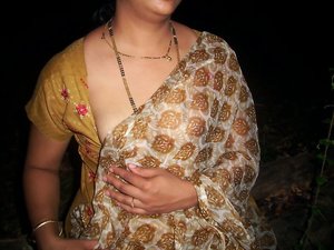 Fuck My Indian GF invites you to browse their xxx pictures with Indian Babe in hot sex scene